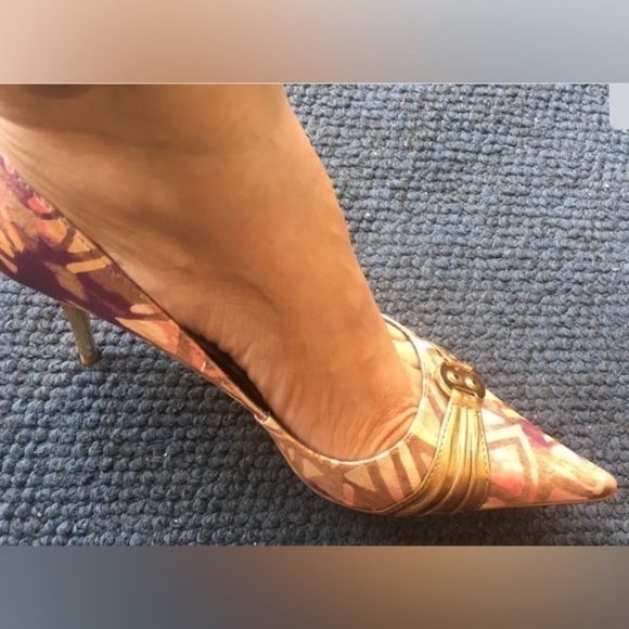 ALDO Aztec stilettos gold heels Sz EUR 40 made in Brazil - Picture 5 of 15